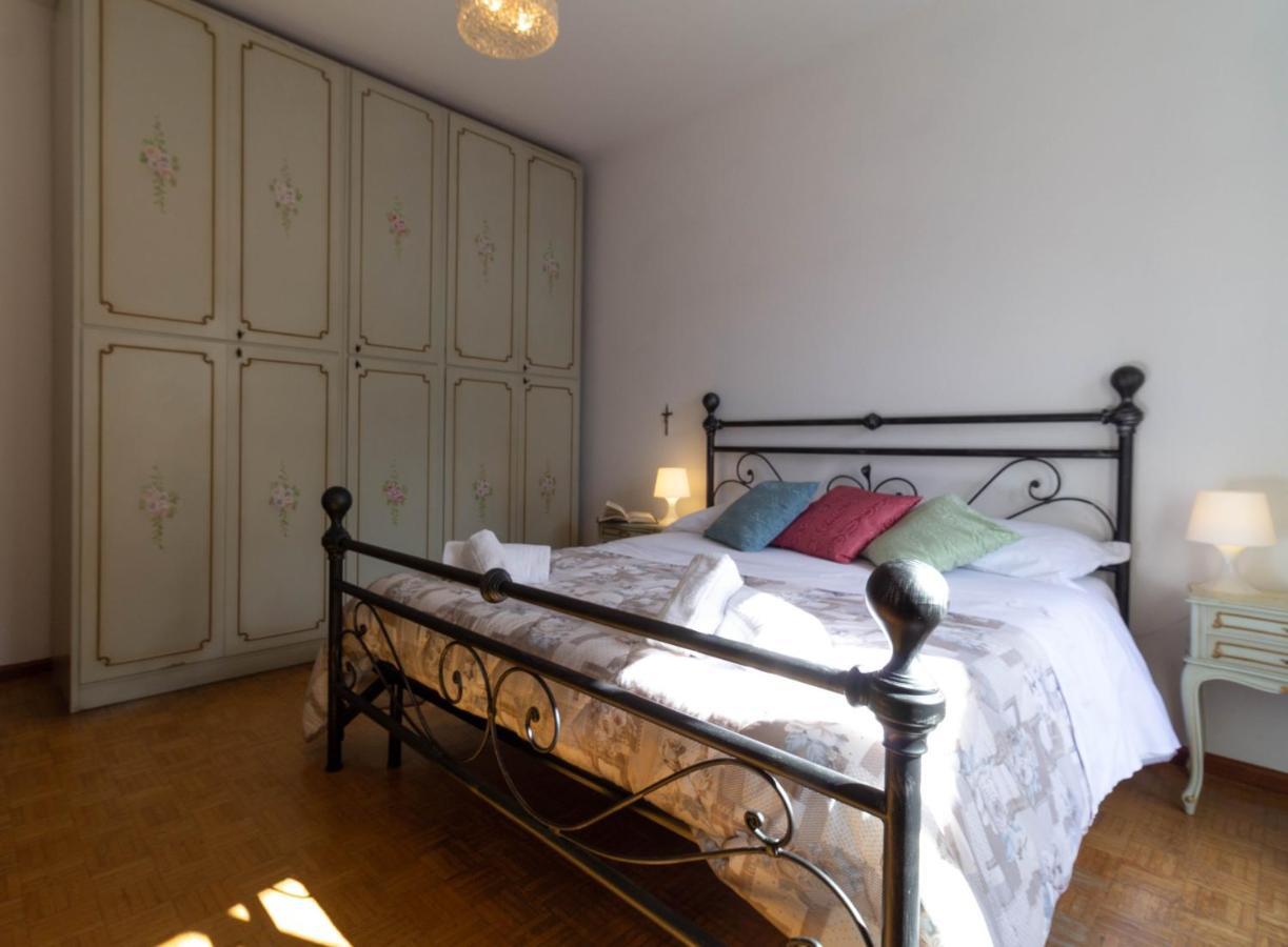 Mamma Ciccia Holiday Home - Lake Front Apartment Mandello del Lario Exterior photo